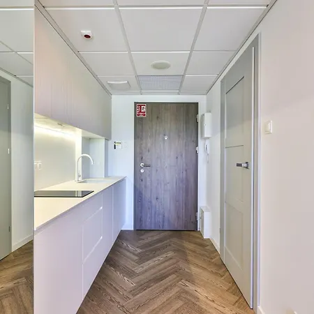 Pileckiego 59 Z Balkonem Bezplatny Parking By Perfect *