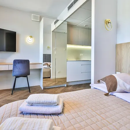 Apartment Pileckiego 59 Z Balkonem Bezplatny Parking By Perfect Warschau