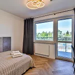 Pileckiego 59 Z Balkonem Bezplatny Parking By Perfect