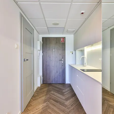 Pileckiego 59 Z Balkonem Bezplatny Parking By Perfect *