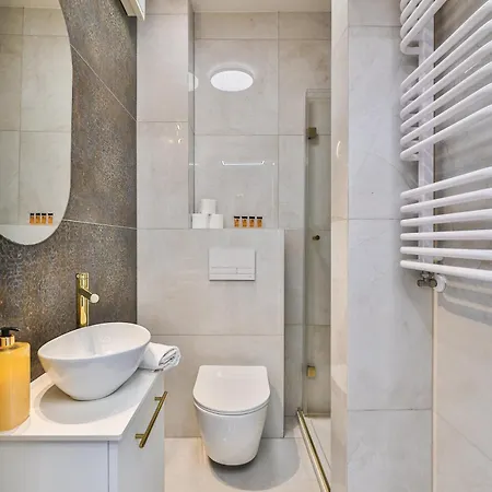 Pileckiego 59 Z Balkonem Bezplatny Parking By Perfect * Varsó