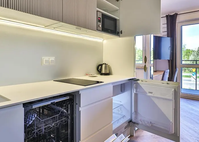 Pileckiego 59 Z Balkonem Bezplatny Parking By Perfect * وارسو