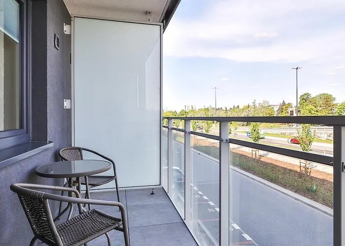 Pileckiego 59 Z Balkonem Bezplatny Parking By Perfect وارسو