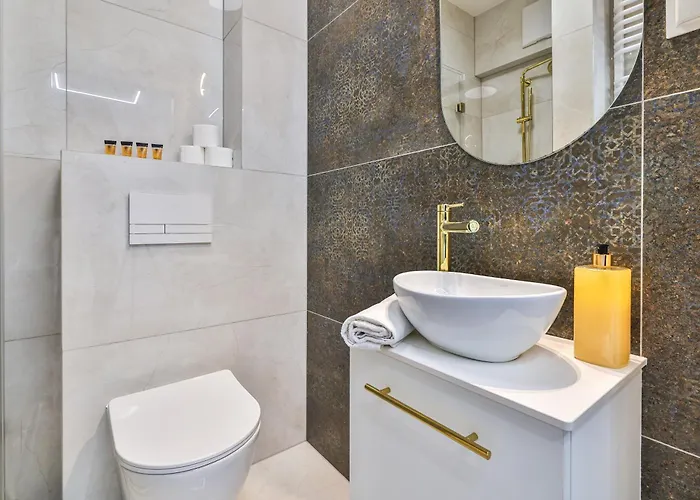 شقة Pileckiego 59 Z Balkonem Bezplatny Parking By Perfect *