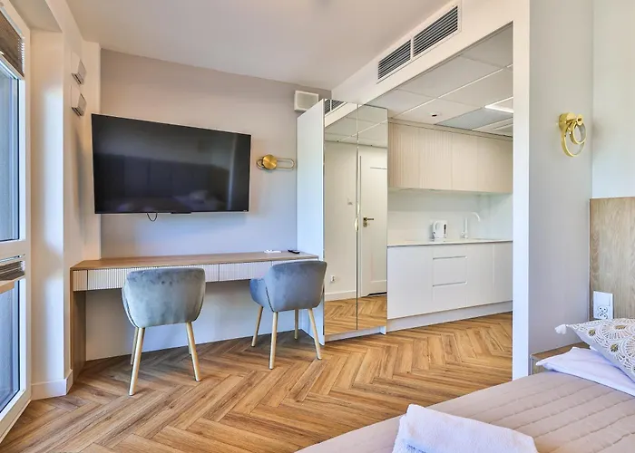 شقة Pileckiego 59 Z Balkonem Bezplatny Parking By Perfect *