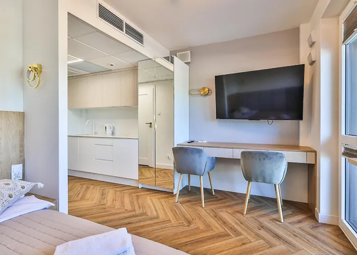 شقة Pileckiego 59 Z Balkonem Bezplatny Parking By Perfect